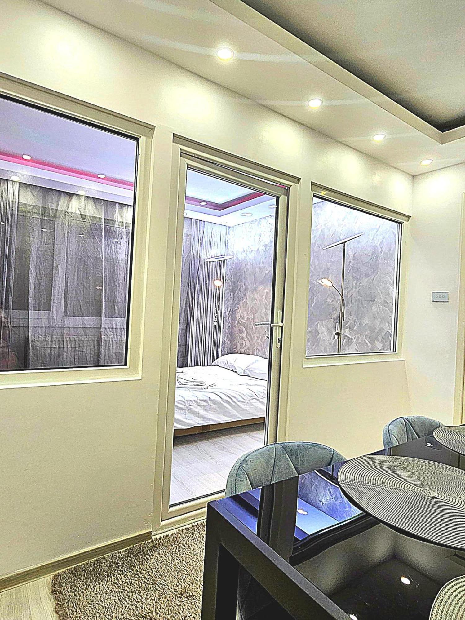 Luxury Paul Apartment Green, Private & Accessible Braszów Zewnętrze zdjęcie